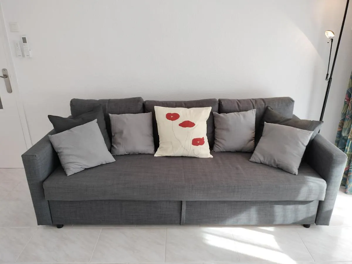 Cambrils Beach Apartment 0*,  Espanha